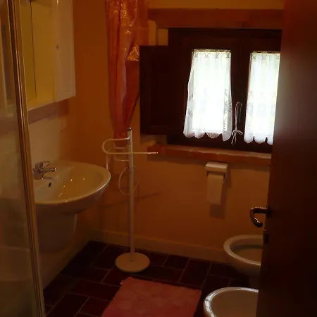 Biologico La Casa Degli Gnomi Alloggio per agriturismo Ortezzano